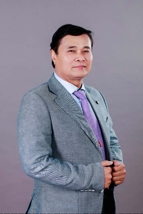 Dr. Phan Ngoc Son