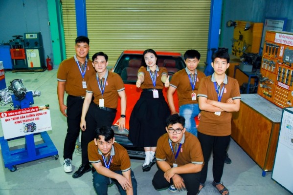 Công nghệ kỹ thuật ô tô (Kỹ sư)