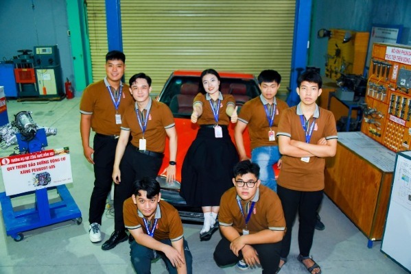 Automotive engineering technology (Engineer)