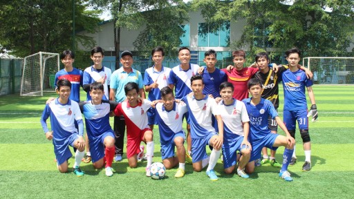 CLB bóng đá DNTU FC tiên phong trong hoạt động phát triển Thể chất tại DNTU