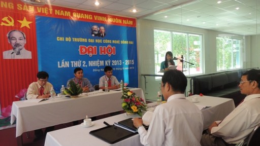 Đại hội Chi bộ trường Đại học Công nghệ Đồng Nai nhiệm kỳ 2013 - 2015 thành công tốt đẹp