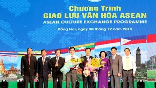 Giao lưu văn hóa ASEAN