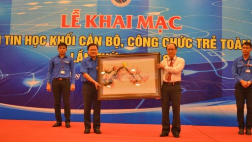 Hội thi tin học Cán bộ công chức trẻ toàn quốc lần thứ IV tại trường Đại học Công nghệ Đồng Nai thành công tốt đẹp