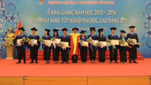 Lễ Khai giảng năm học 2015 - 2016 và phát bằng tốt nghiệp năm 2015