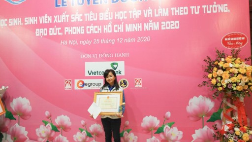 Sinh viên DNTU Nguyễn Đăng Bảo Ngọc ghi dấu ấn tại Lễ tuyên dương học sinh sinh viên xuất sắc tiêu biểu học tập và làm theo tư tưởng, đạo đức, phong cách Hồ Chí Minh năm 2020