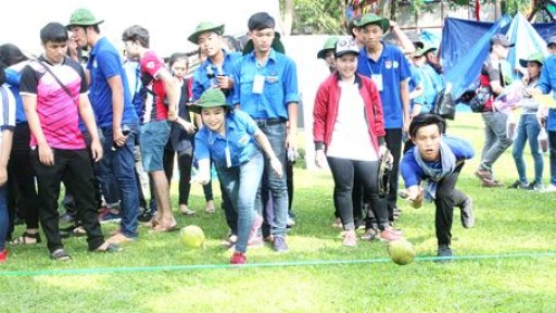 Sinh viên Lào, Campuchia – trường Đại học Công nghệ Đồng Nai tham gia hội trại lần thứ III tại khu Du lịch Bửu Long