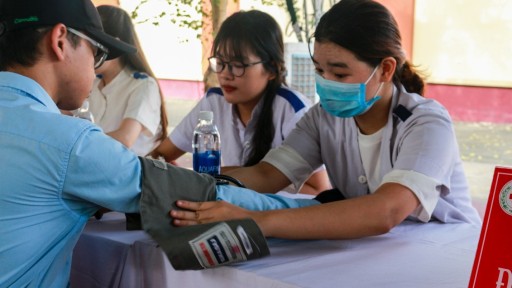 “Thứ sáu đỏ” – Ngày hội hiến máu nhân đạo lần 2 năm học 2019-2020 tại Trường Đại học Công nghệ Đồng Nai