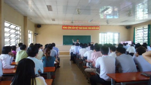 Triển khai công tác đầu năm học