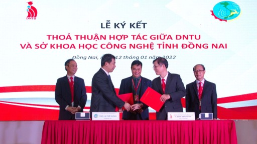 Trường Đại học Công nghệ Đồng Nai và Sở Khoa học và Công nghệ ký kết thỏa thuận hợp tác