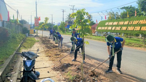 Tuổi trẻ Đại học Công nghệ Đồng Nai: Sôi nổi “Mùa hè xanh tình nguyện 2022”