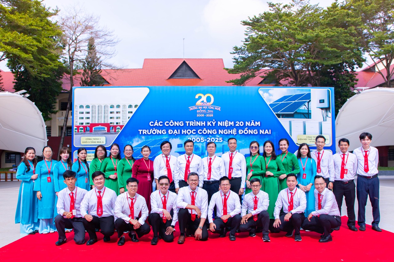 Các dự án mới giai đoạn “DNTU 2025 - 2030: Từ chiến lược đến hành động” được công bố trong khuôn khổ kỷ niệm 20 năm thành lập Trường.
