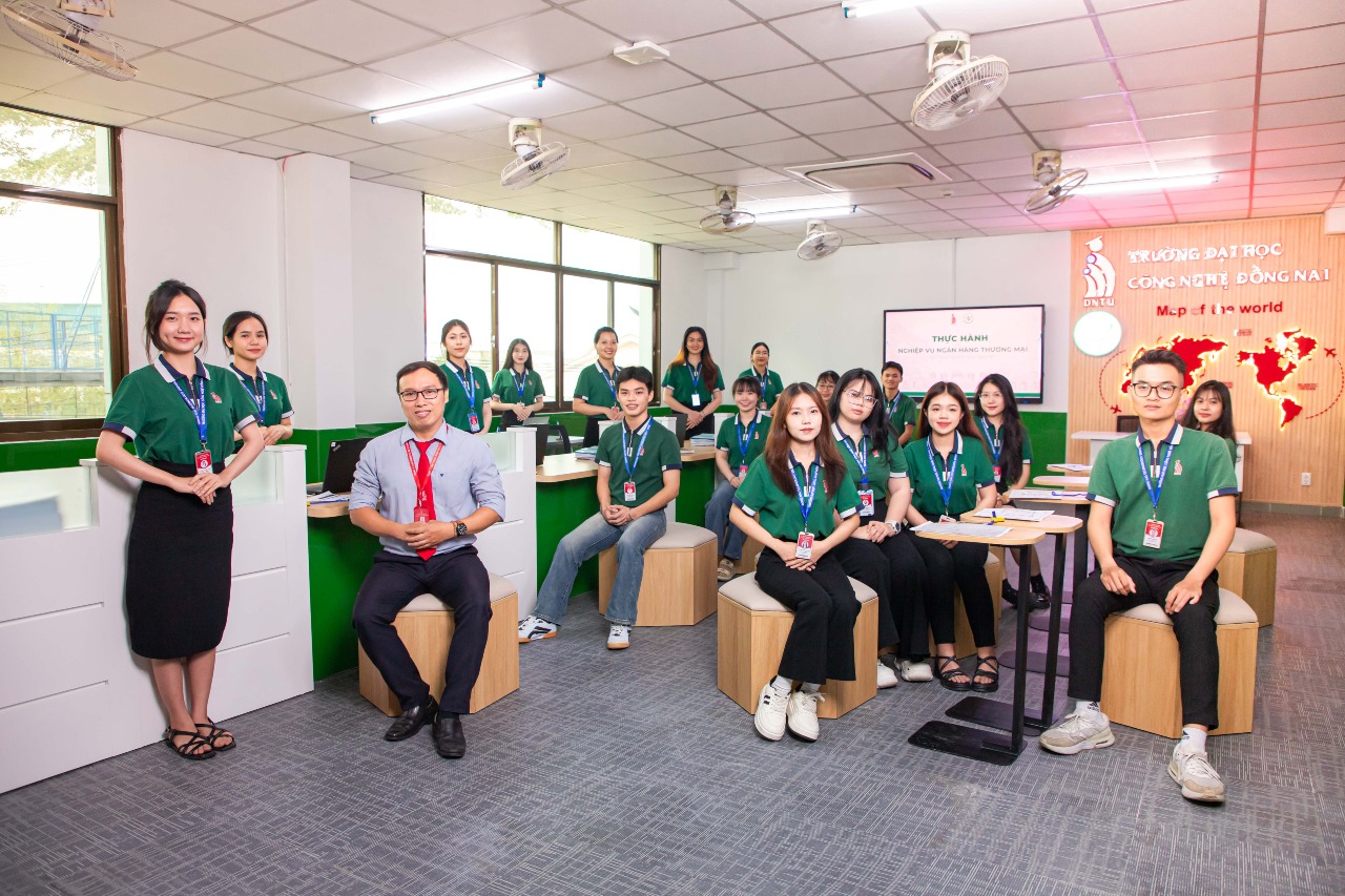 Tài chính - Ngân hàng: Top ngành học dành cho Gen-Z tham vọng và có tầm nhìn 