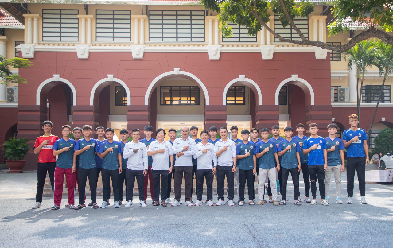 DNTU FC sẵn sàng chinh phục Giải bóng đá sinh viên mở rộng – cúp trường Đại học Đồng Tháp 2025