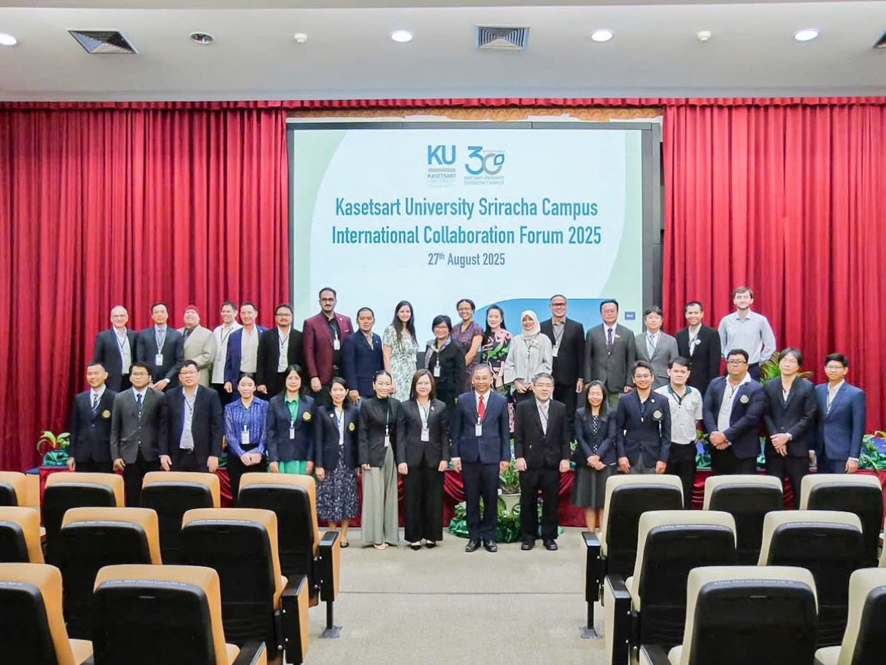 Assoc. Prof. Dr. Hoang Anh Tuan – Vice President of DNTU attended the 30th Anniversary Celebration of Kasetsart University, Sriracha Campus, and the 2025 International Cooperation Forum
