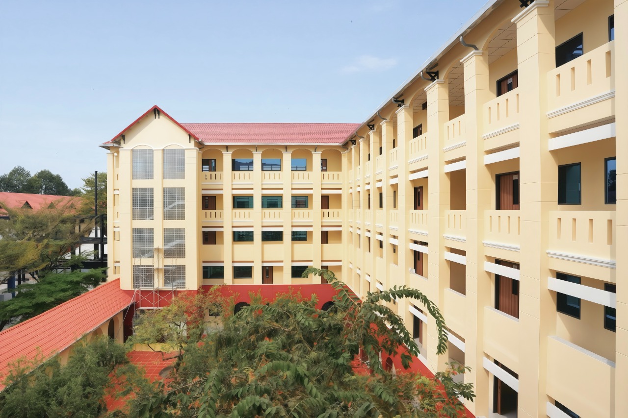 DNTU khánh thành tòa nhà B - kiến tạo không gian học tập và sáng tạo hiện đại dành cho sinh viên trong hành trình phát triển mới