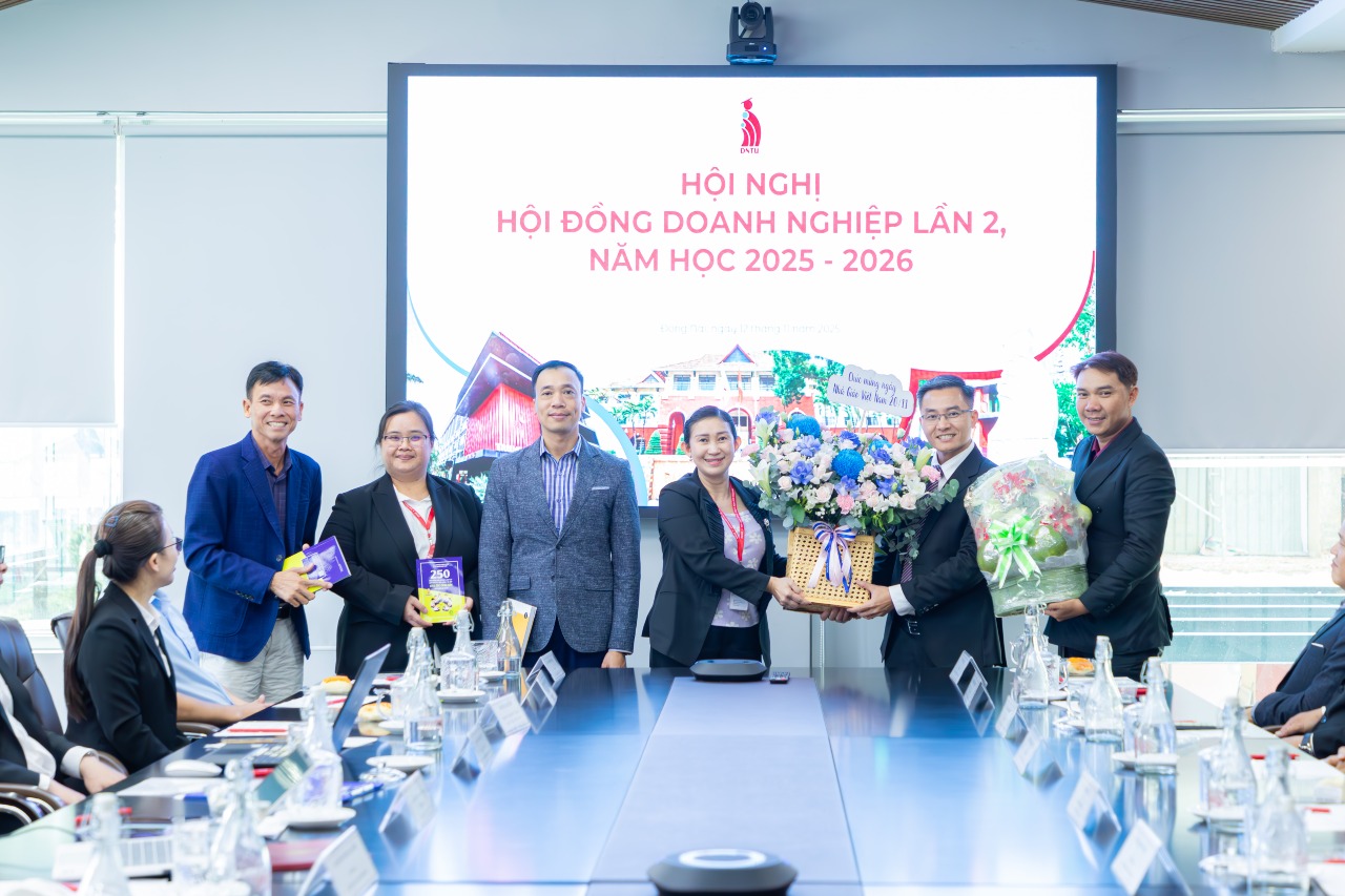 Hội nghị Hội đồng Doanh nghiệp Trường Đại học Công nghệ Đồng Nai lần II (năm học 2025–2026)
