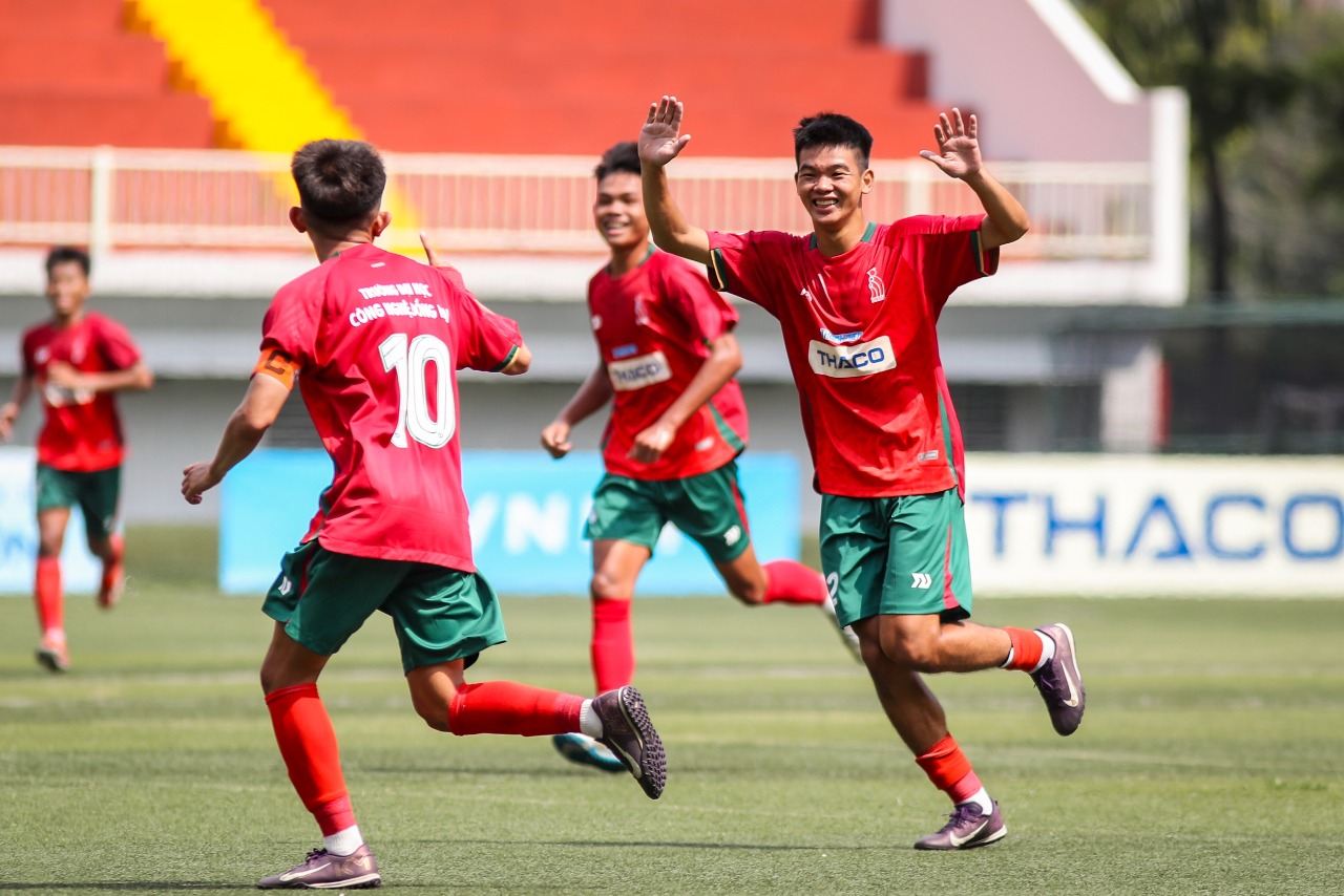 Play-off khu vực TP.HCM - DNTU FC gặp VLU: Duyên nợ trên sân cỏ
