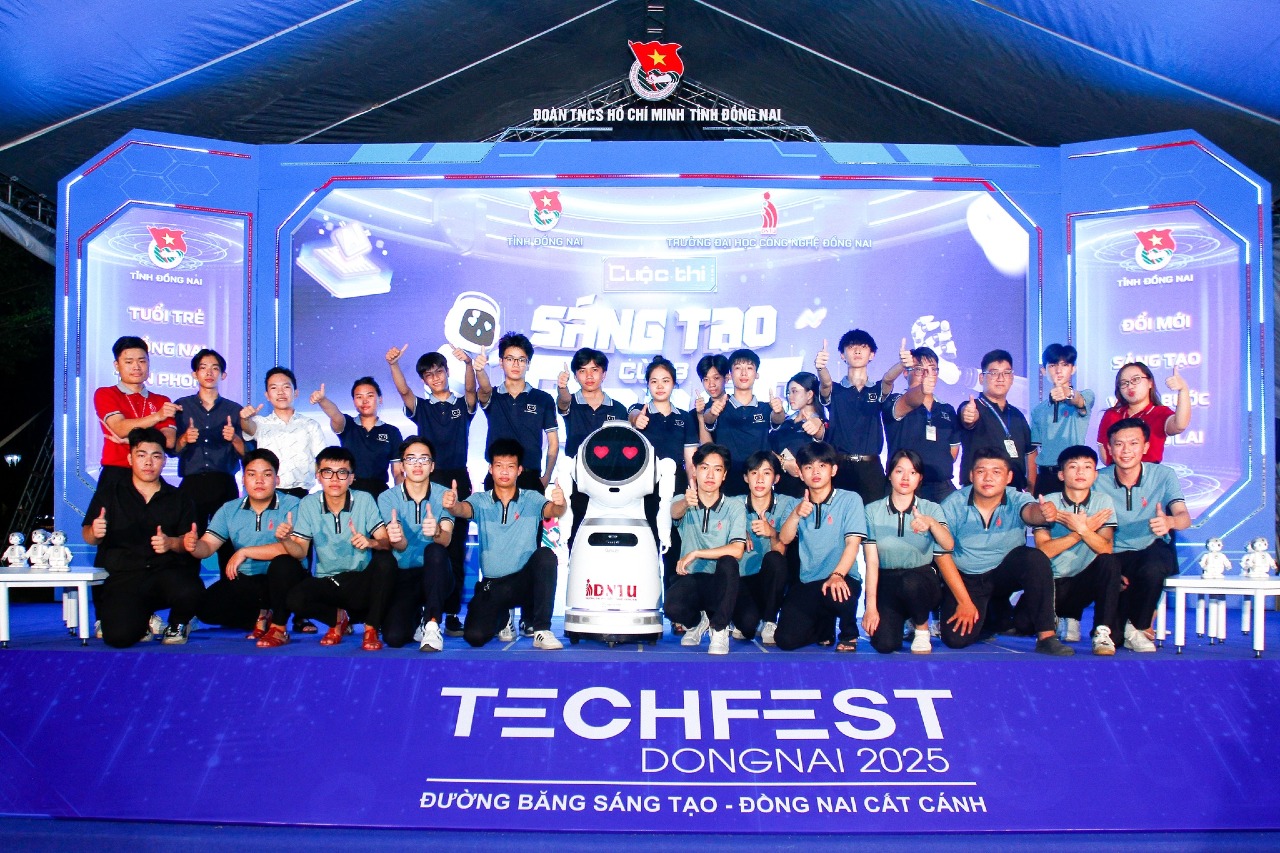 Sinh viên DNTU xem công nghệ là người bạn đồng hành trong kỷ nguyên vươn mình của đất nước