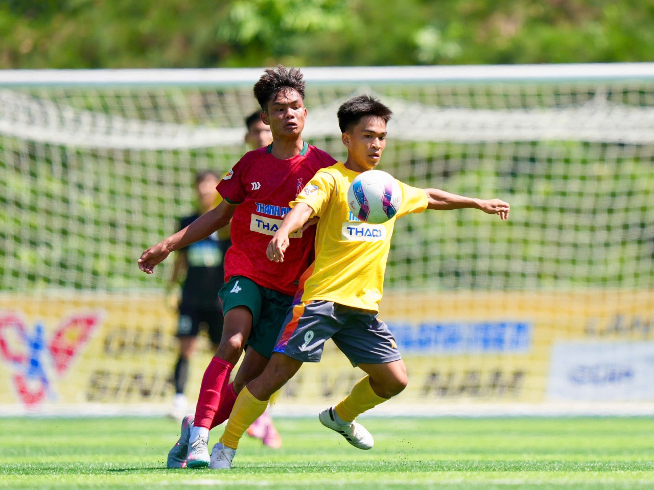 DNTU FC giành chiến thắng 1–0 trước ĐH Đồng Tháp, tạm dẫn đầu bảng B và sớm vào tứ kết TNSV 2026