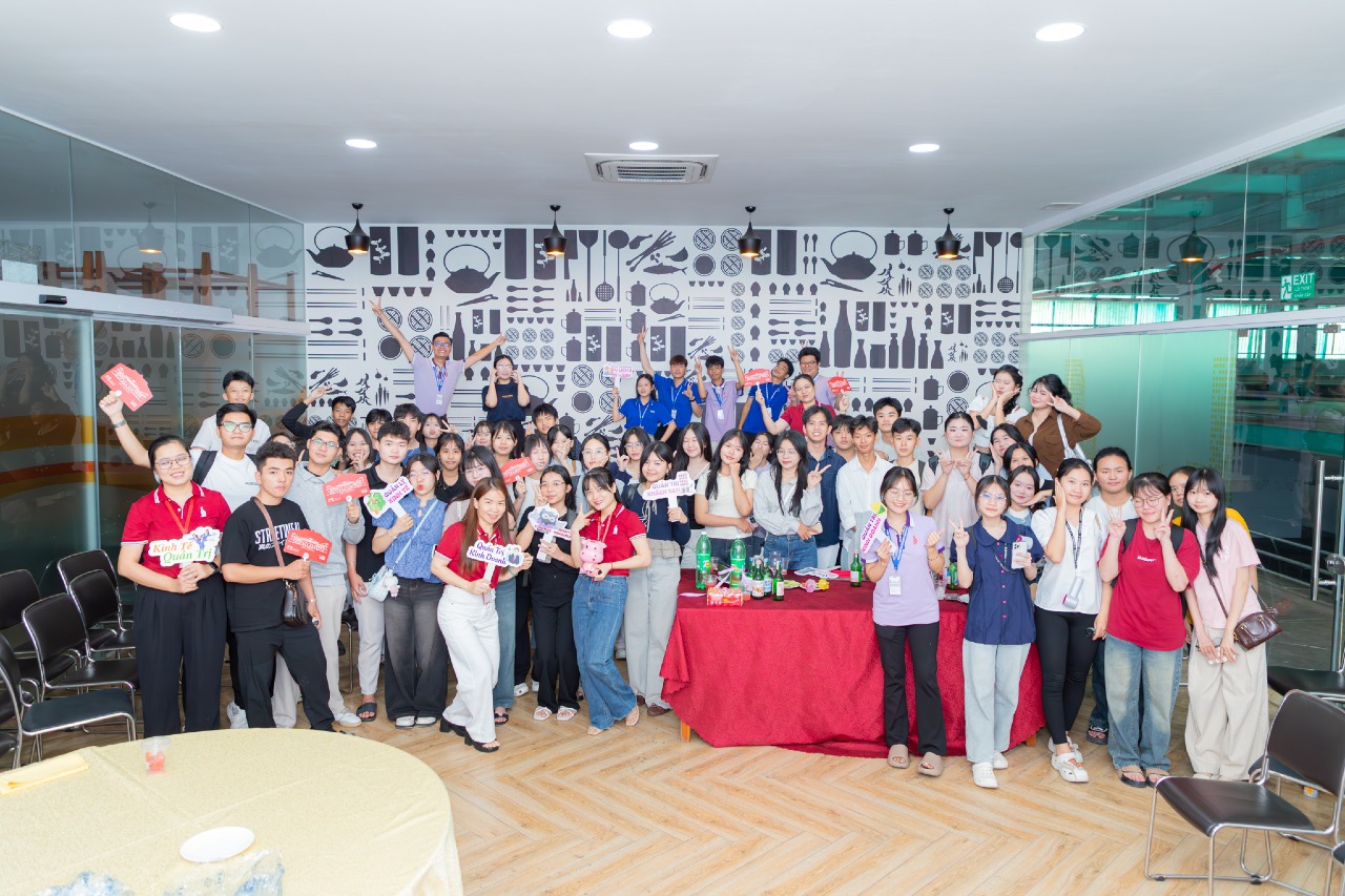 [DNTU EXPERIENCE DAY 2026]: Cơ hội để 2k8 hoà nhịp vào dòng chảy của nền kinh tế, sẵn sàng trở thành thế hệ lãnh đạo tương lai