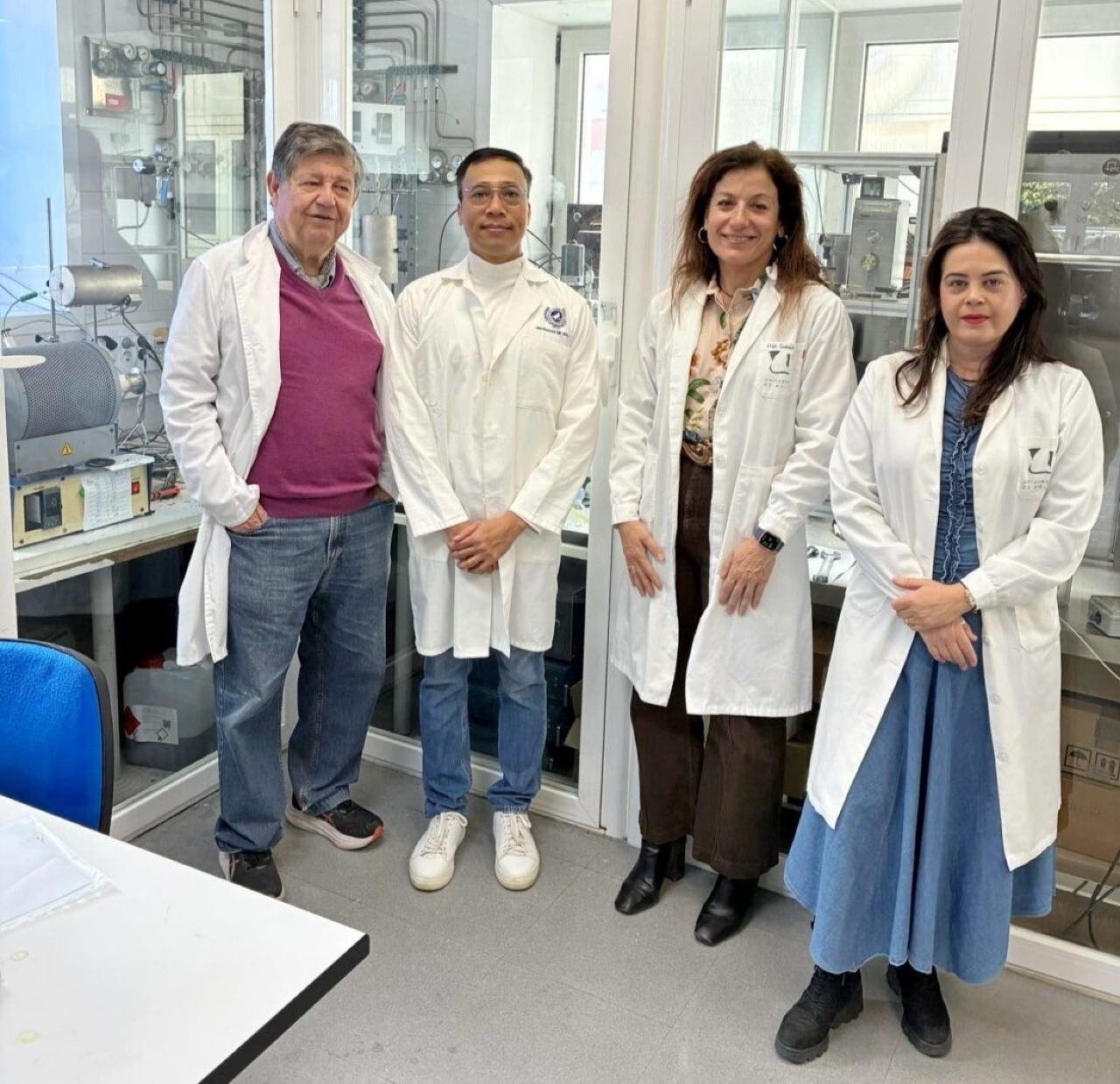 Phó Hiệu Trưởng Trường Đại học Công nghệ Đồng Nai tham gia hợp tác nghiên cứu quốc tế và giảng dạy sau đại học tại Châu Âu