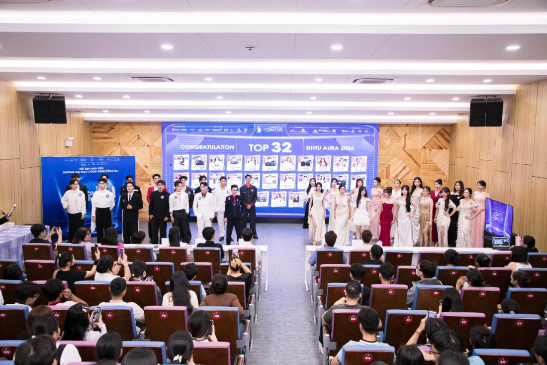 Nhiều cảm xúc và bứt phá tại vòng Bán kết DNTU AURA 2026