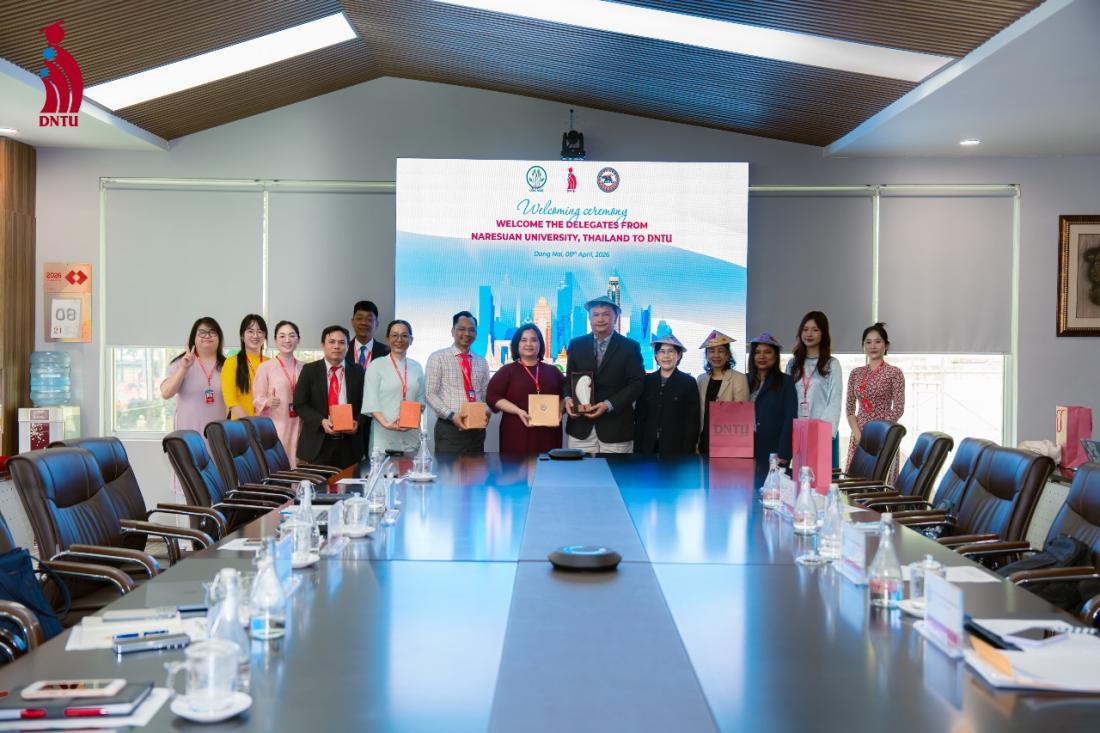 CHÀO MỪNG ĐOÀN CÔNG TÁC TRƯỜNG ĐẠI HỌC NARESUAN (THÁI LAN) ĐẾN THĂM VÀ LÀM VIỆC TẠI TRƯỜNG ĐẠI HỌC CÔNG NGHỆ ĐỒNG NAI