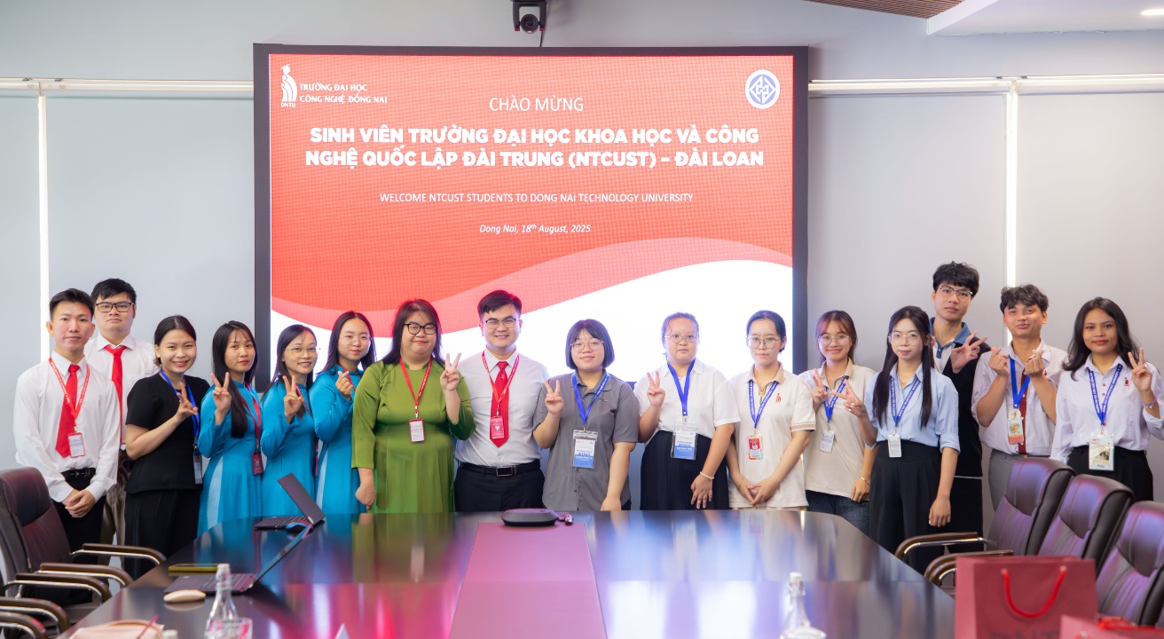 CHÀO ĐÓN SINH VIÊN QUỐC TẾ TỪ ĐÀI LOAN ĐẾN THỰC TẬP TẠI KHOA NGOẠI NGỮ – DNTU