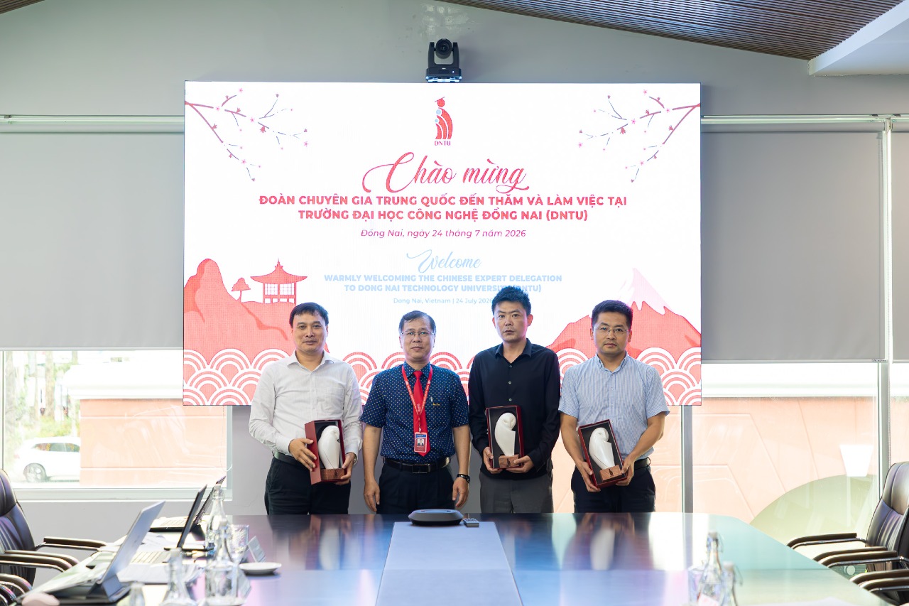 DNTU WELCOMES CHINESE EDUCATION EXPERTS TO ADVANCE INTERNATIONAL COLLABORATION AND GLOBAL ENGAGEMENT