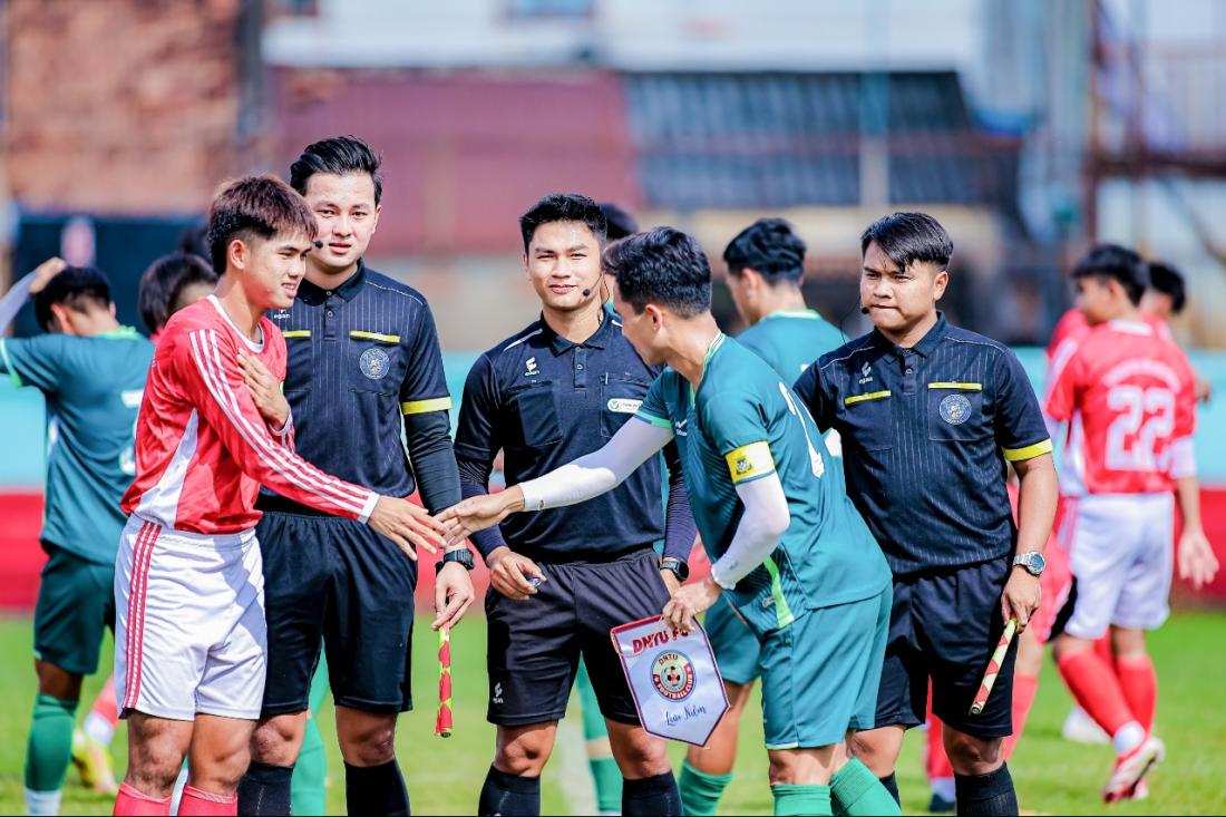 DNTU FC giao hữu cùng Long An FC, sẵn sàng cho hành trình sân cỏ năm học mới