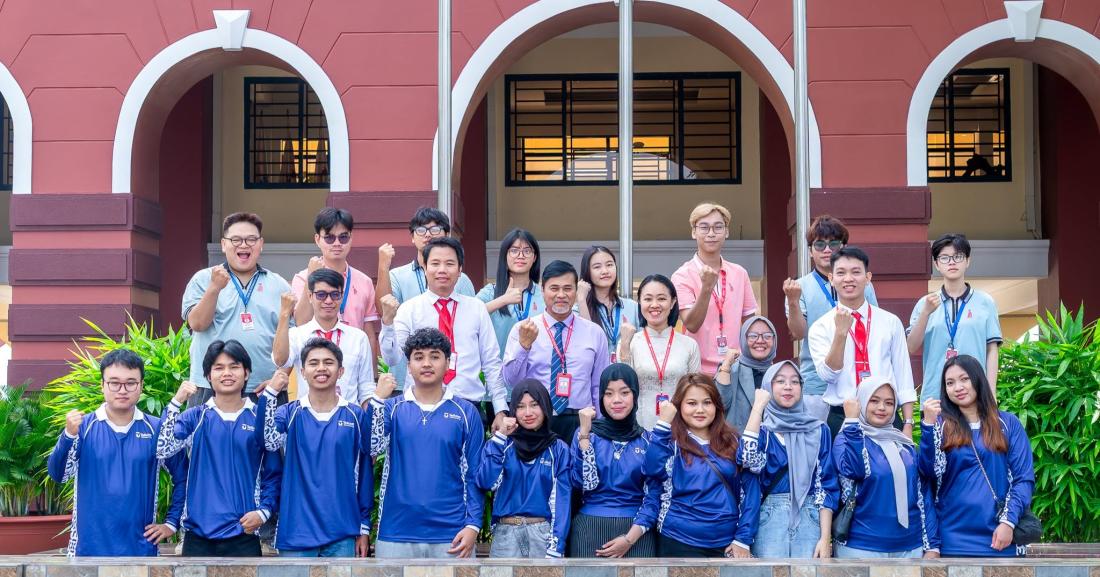 DNTU MỞ RỘNG HỢP TÁC QUỐC TẾ: CHÀO ĐÓN ĐOÀN SINH VIÊN ĐẠI HỌC TELKOM (INDONESIA)