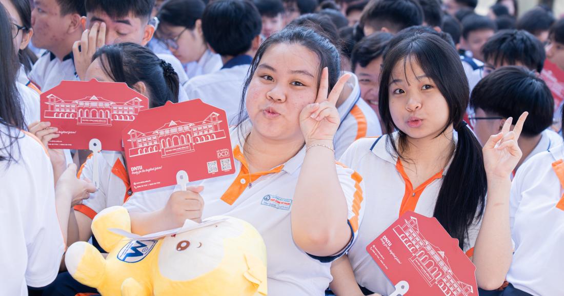 DNTU ON TOUR 2027: MANG CƠ HỘI KHÁM PHÁ NGÀNH HỌC ĐẾN VỚI HỌC SINH TRƯỜNG PHỔ THÔNG THỰC HÀNH SƯ PHẠM